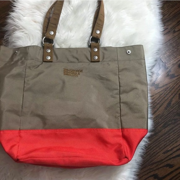 George Gina & Lucy Reversible Bag Tote - Picture 3 of 7